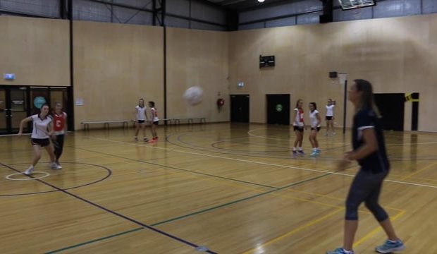 Quick reaction transition netball