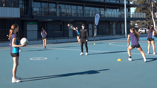 HALF ROLL FULL ROLL TO ATTACK NETBALL DRILL